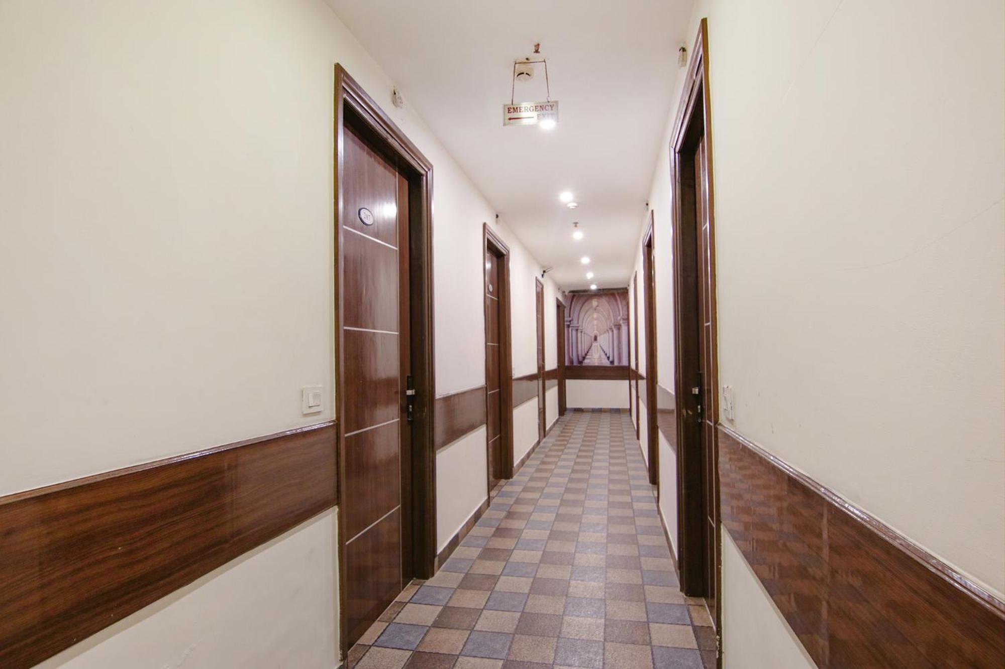 Mohali Fabhotel Lime Wood מראה חיצוני תמונה