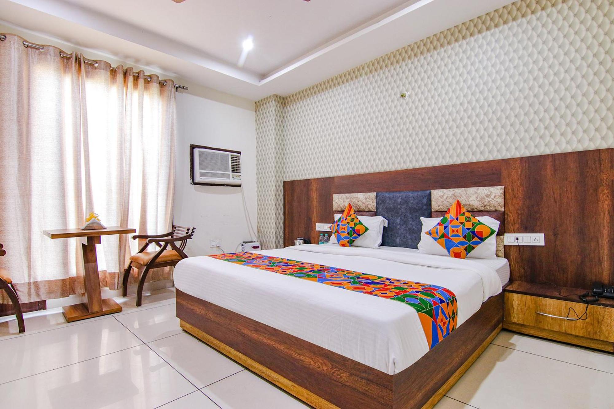 Mohali Fabhotel Lime Wood מראה חיצוני תמונה